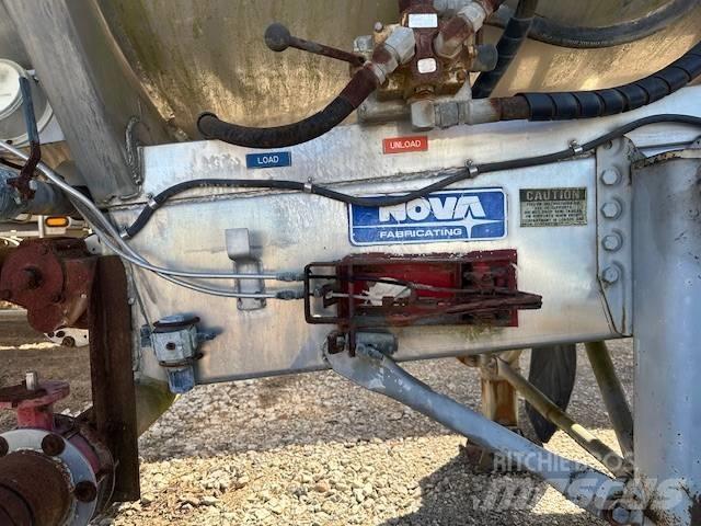  NOVA MC307 7000 GAL Причепи-цистерни