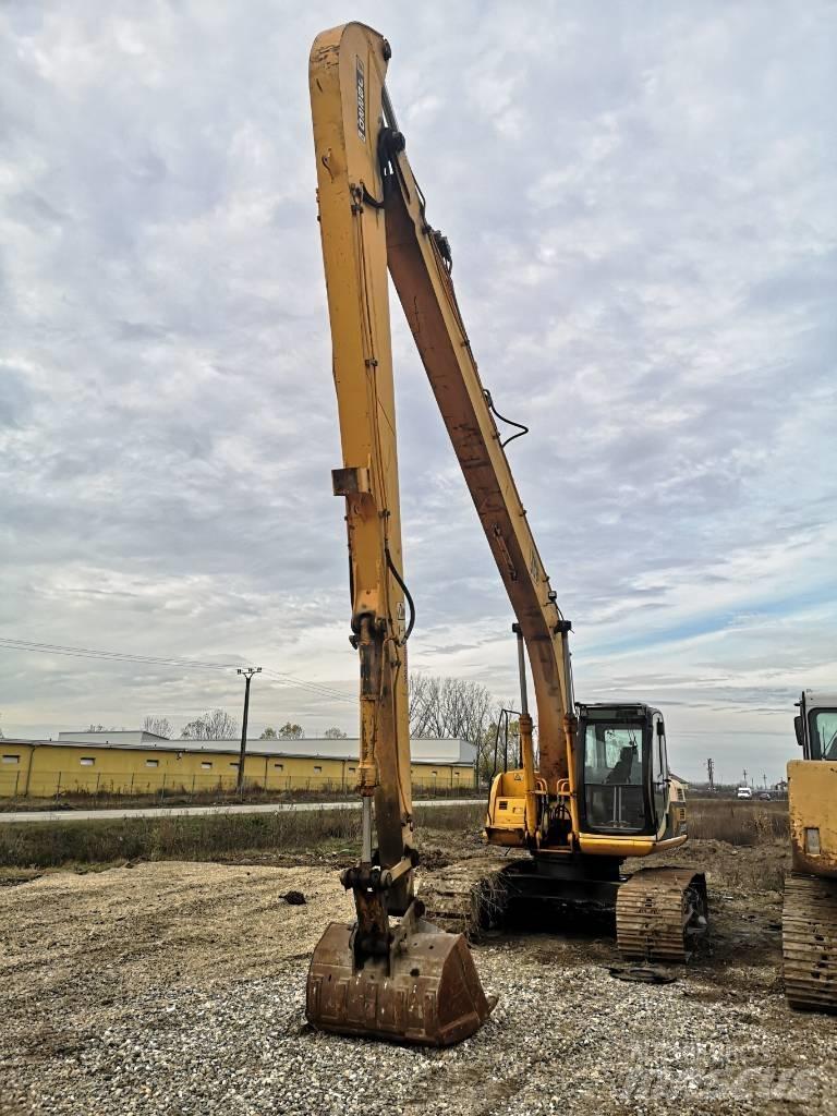 JCB JS 220 Гусеничні екскаватори