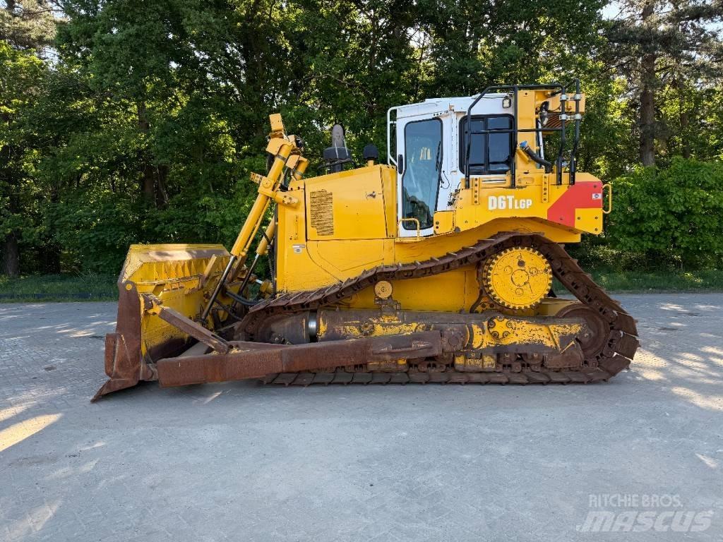 CAT D 6 T LGP Гусеничні бульдозери