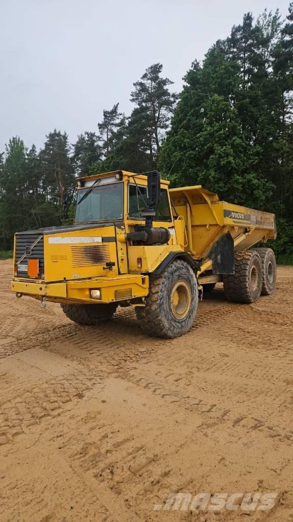 Volvo A 25 C Зчленовані самоскиди