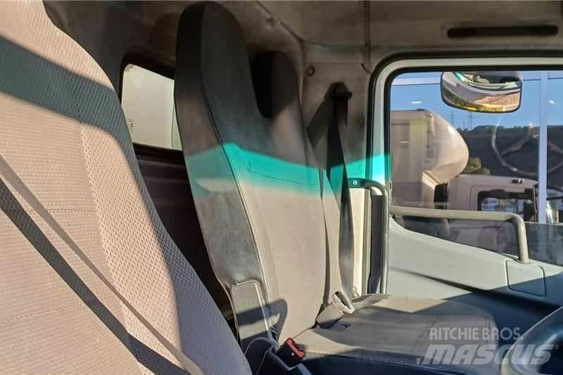 Fuso FJ 26-280 Вантажівки / спеціальні