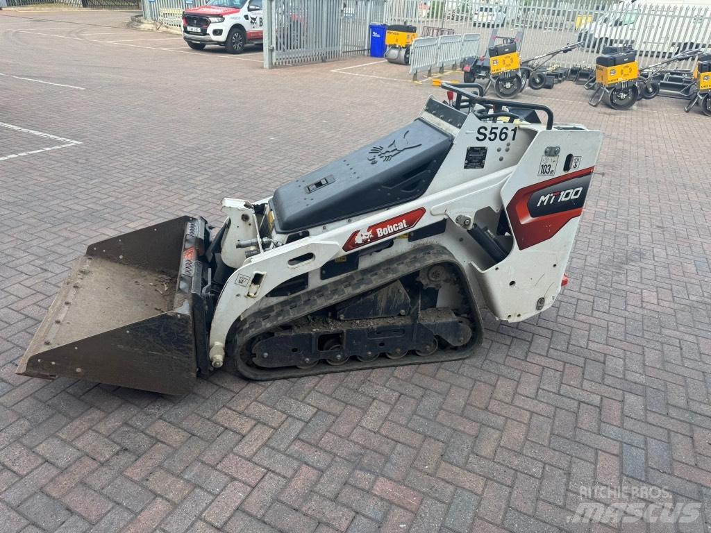 Bobcat MT 100 Гусеничні вантажники