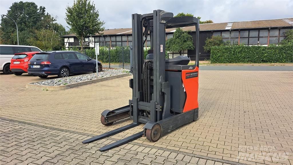 Linde R14B Річ-трак із високим підйомом
