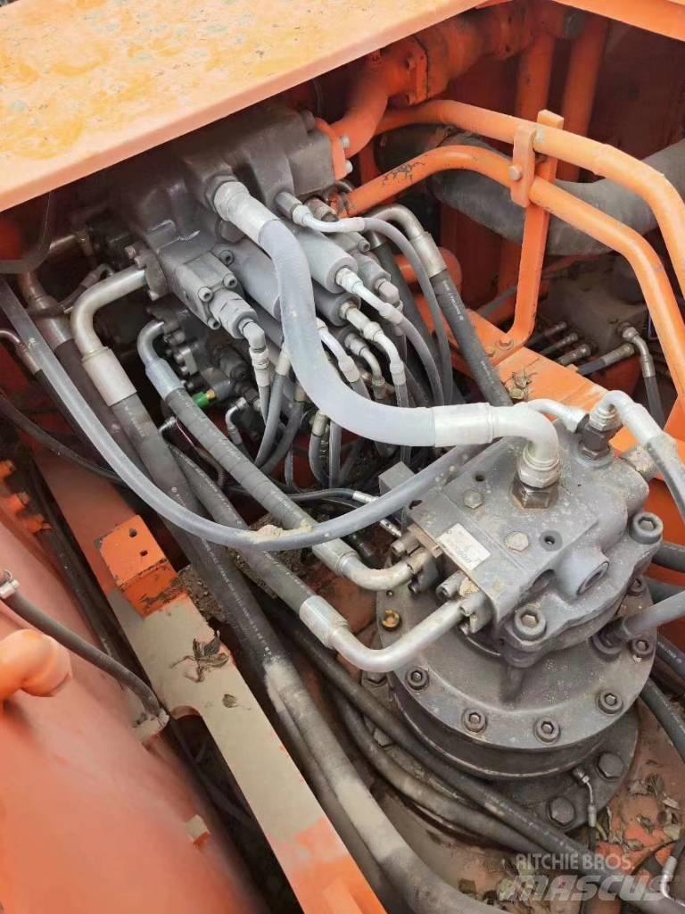 Doosan DX 300 LC Гусеничні екскаватори