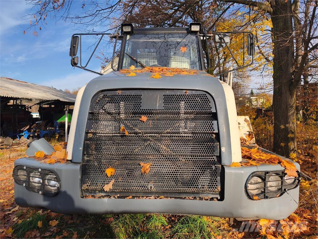 Terex TA30 Самоскиди