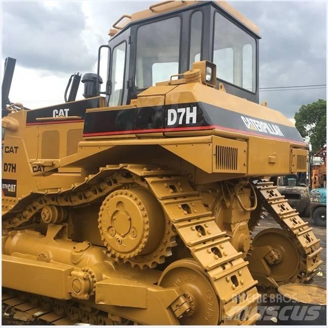 CAT D7H Гусеничні бульдозери