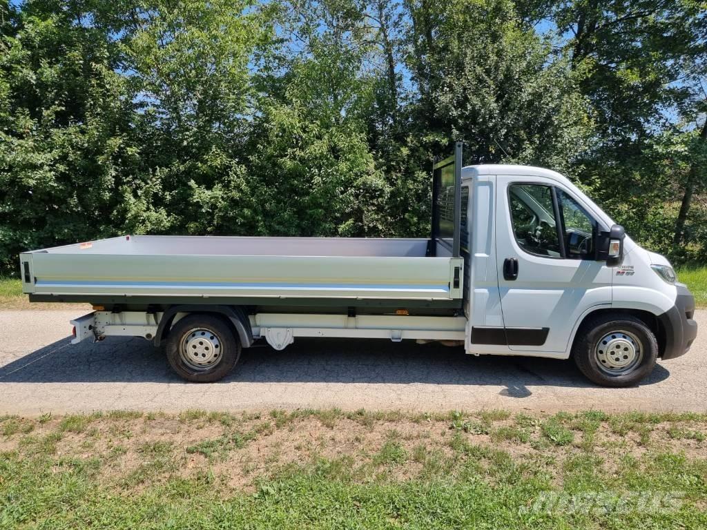 Fiat Ducato Maxi Пікапи / Бічне розвантаження