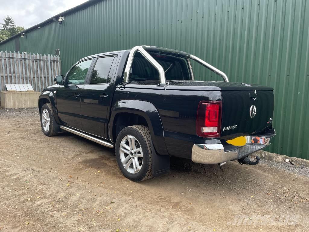 Volkswagen Amarok Пікапи / Бічне розвантаження