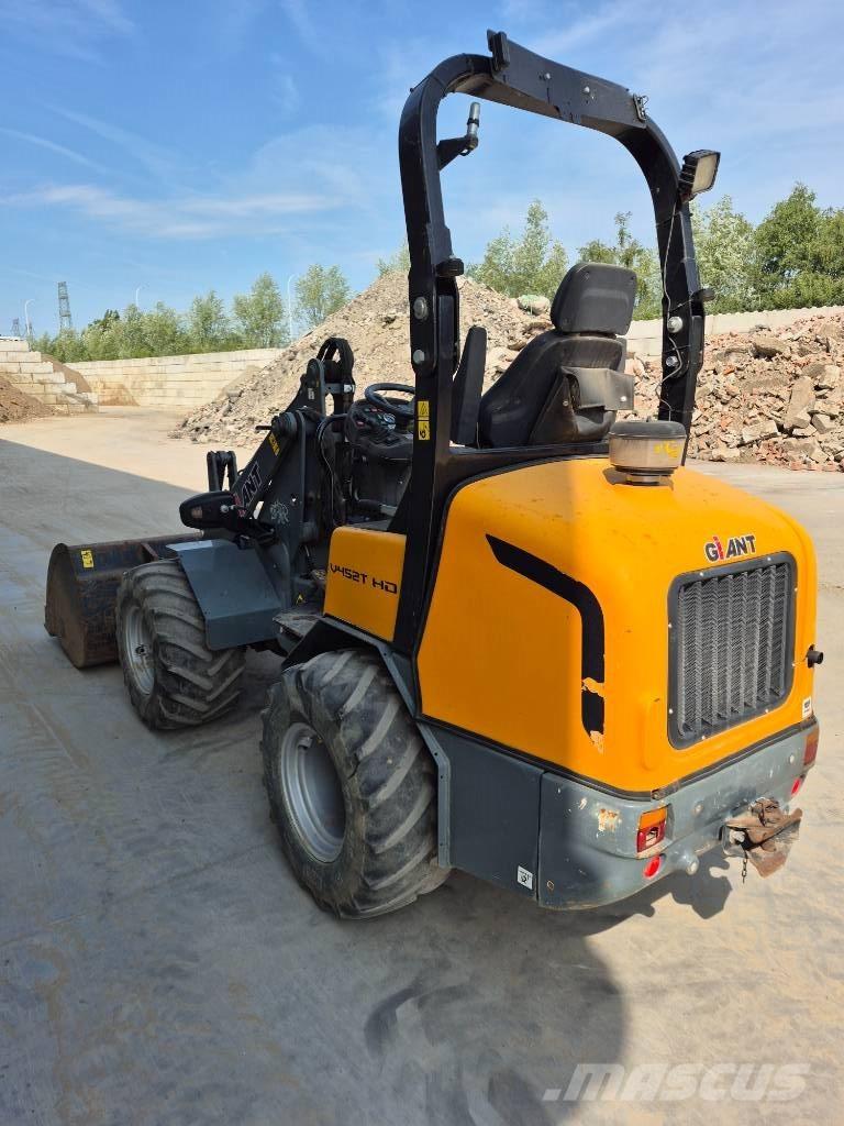 GiANT V 452 T HD Малі навантажувачі