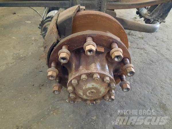 Volvo RS1332SV Осі