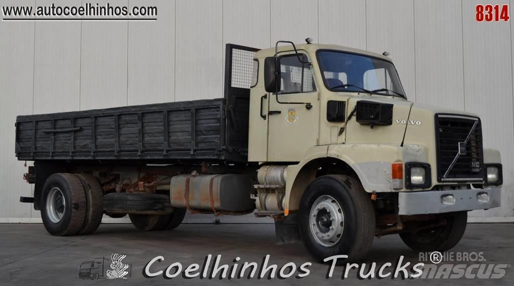 Volvo N10 Самоскиди
