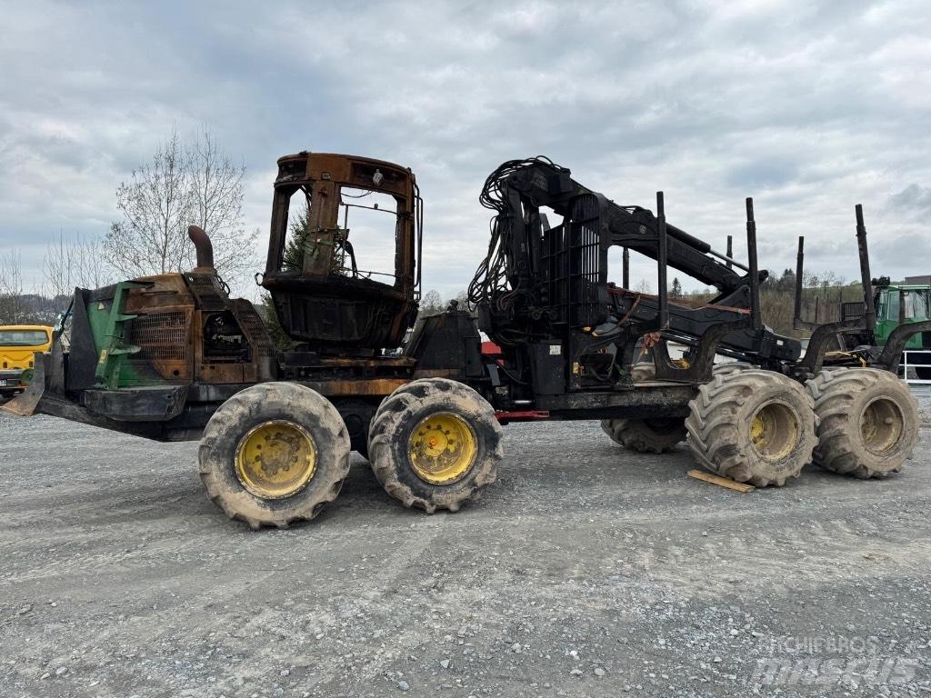 John Deere 1110 E Форвардери