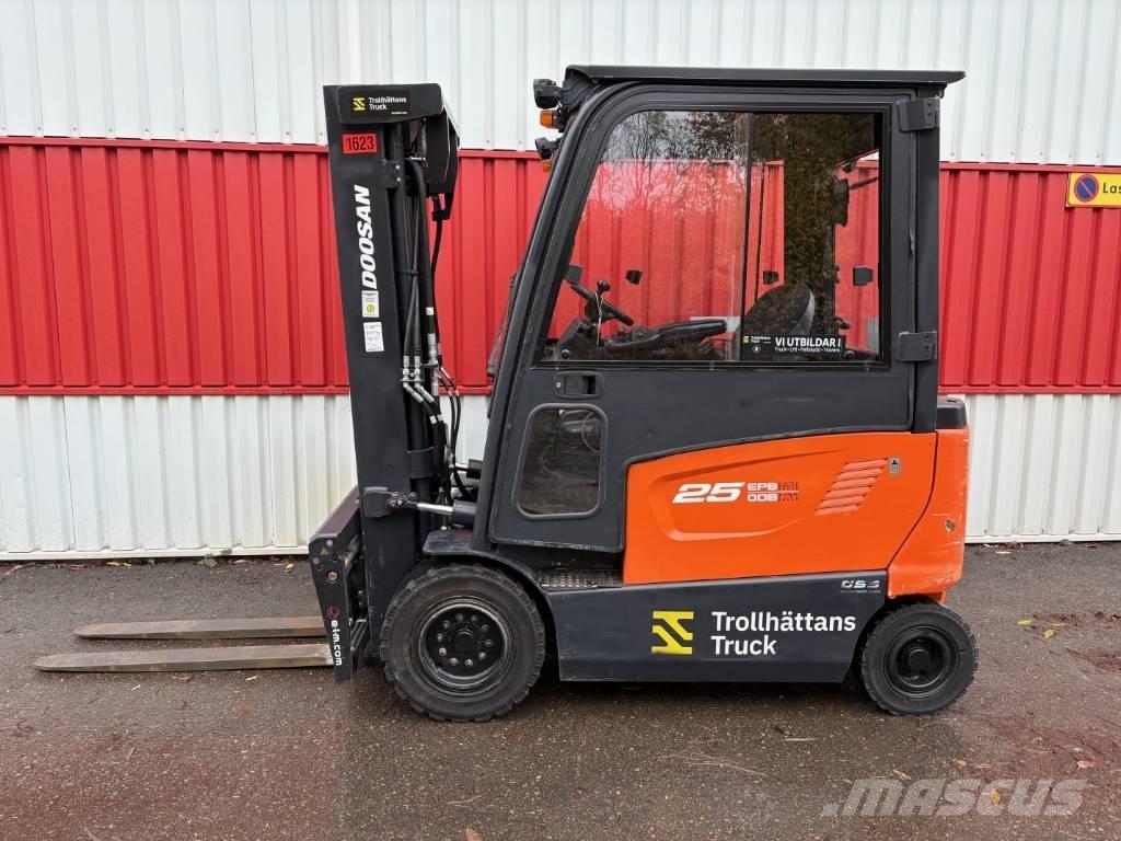 Doosan B 25 X-7 Електронавантажувачі