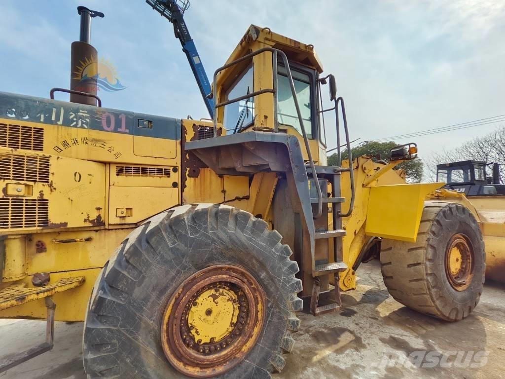 Komatsu WA 500-3 Фронтальні навантажувачі