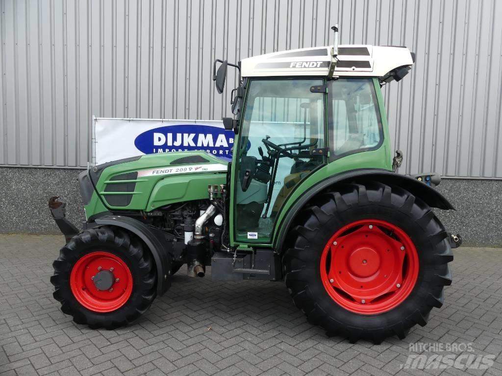 Fendt 209 Vario TMS Трактори