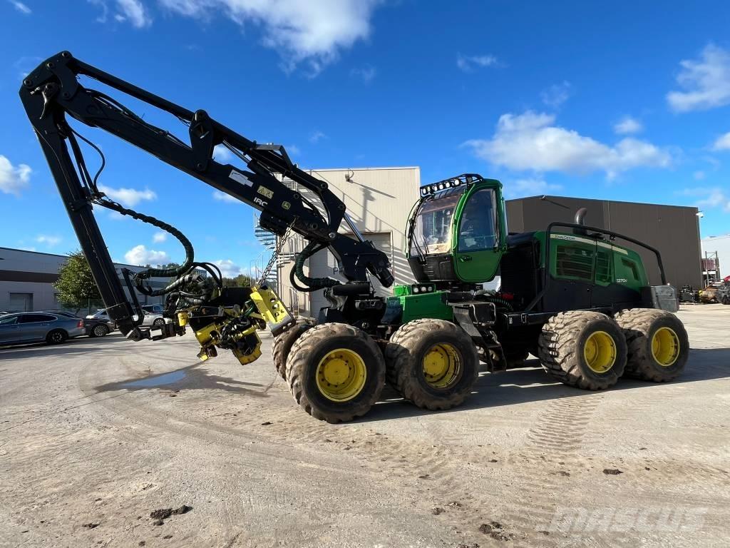 John Deere 1270G 8W Харвестери