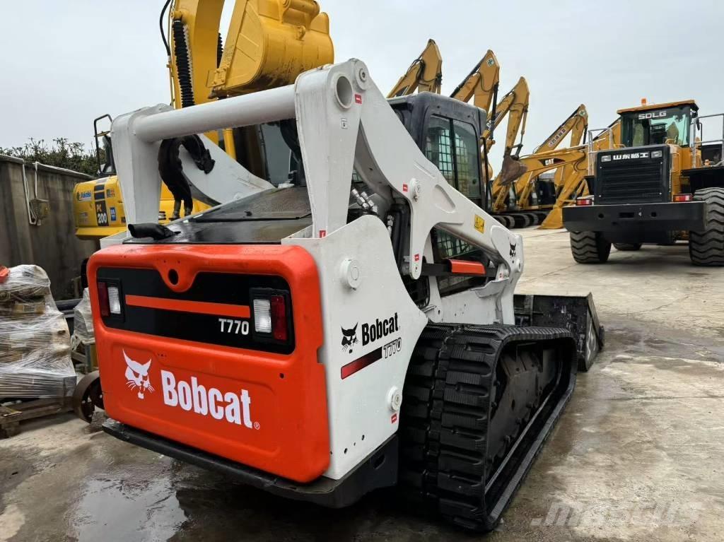 Bobcat T 770 Гусеничні вантажники