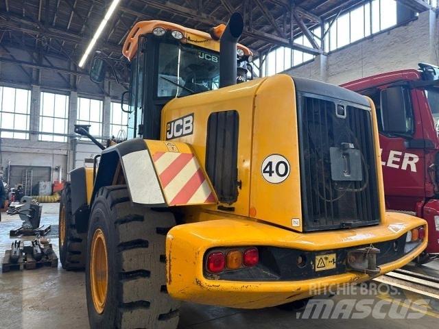 JCB 427 ZX T4 Екскаватори-навантажувачі