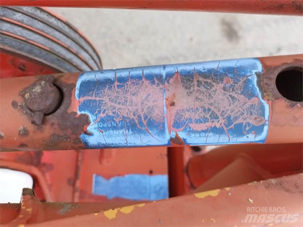 Kuhn GMD 55 HD Косилки-формувачі