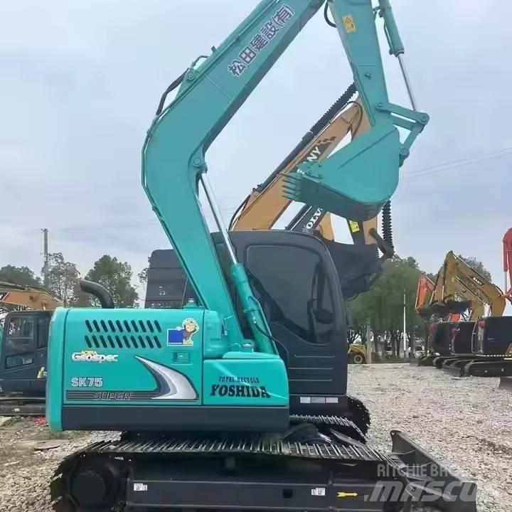 Kobelco SK75 Гусеничні екскаватори