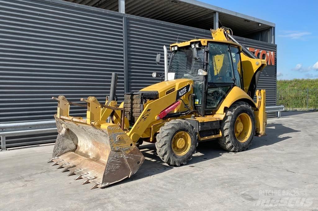 CAT 422 F TURBO Екскаватори-навантажувачі