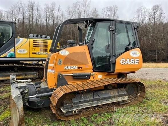 CASE 650M WT Гусеничні бульдозери