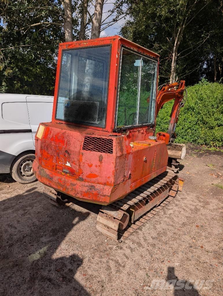 Komatsu PC 10-5 Міні-екскаватори < 7т