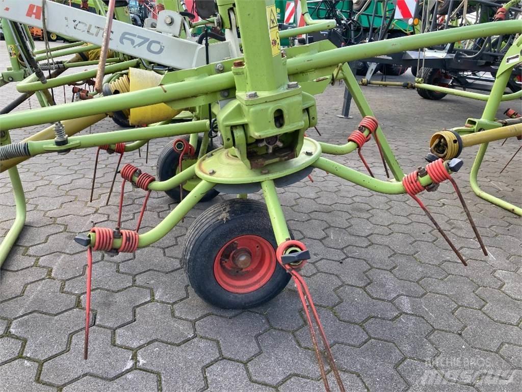 CLAAS Volto 670 Граблі і сінозворушувачі