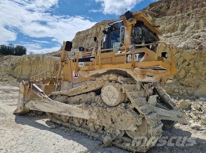 CAT D8T Гусеничні бульдозери