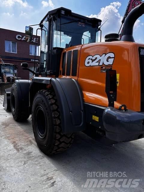 CASE 621 G2 Фронтальні навантажувачі