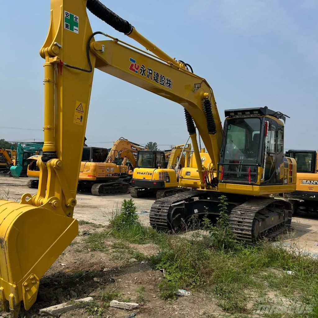 Komatsu 160 Гусеничні екскаватори