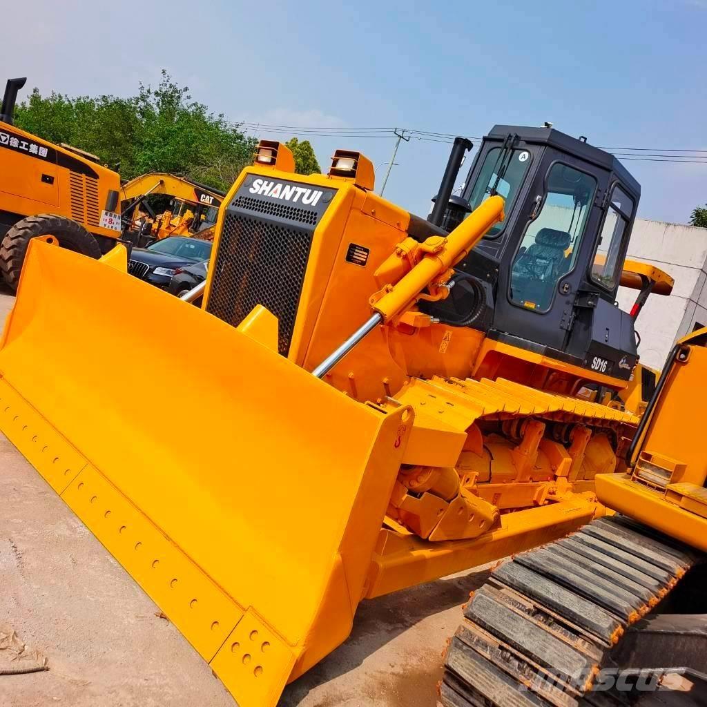 Shantui SD 16 Гусеничні бульдозери