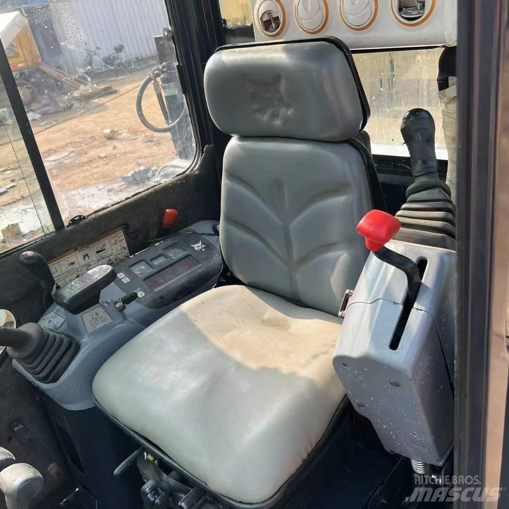 Bobcat 331 Міні-екскаватори < 7т