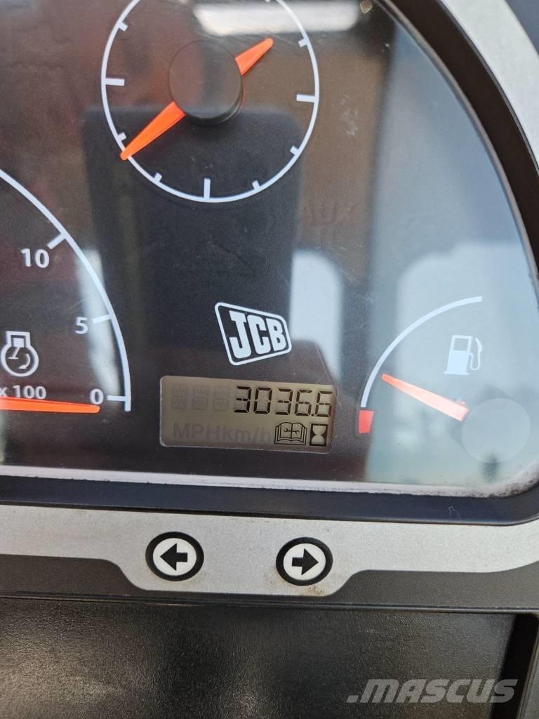 JCB 531-70 Телескопічний навантажувач
