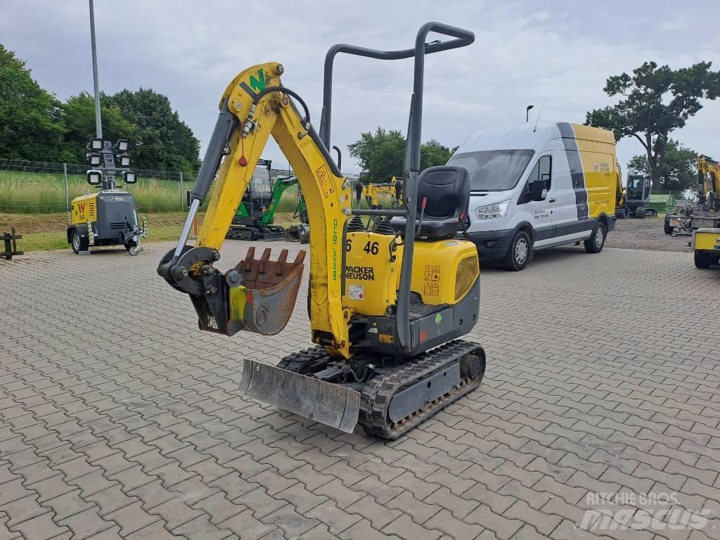 Wacker Neuson 803 Гусеничні екскаватори