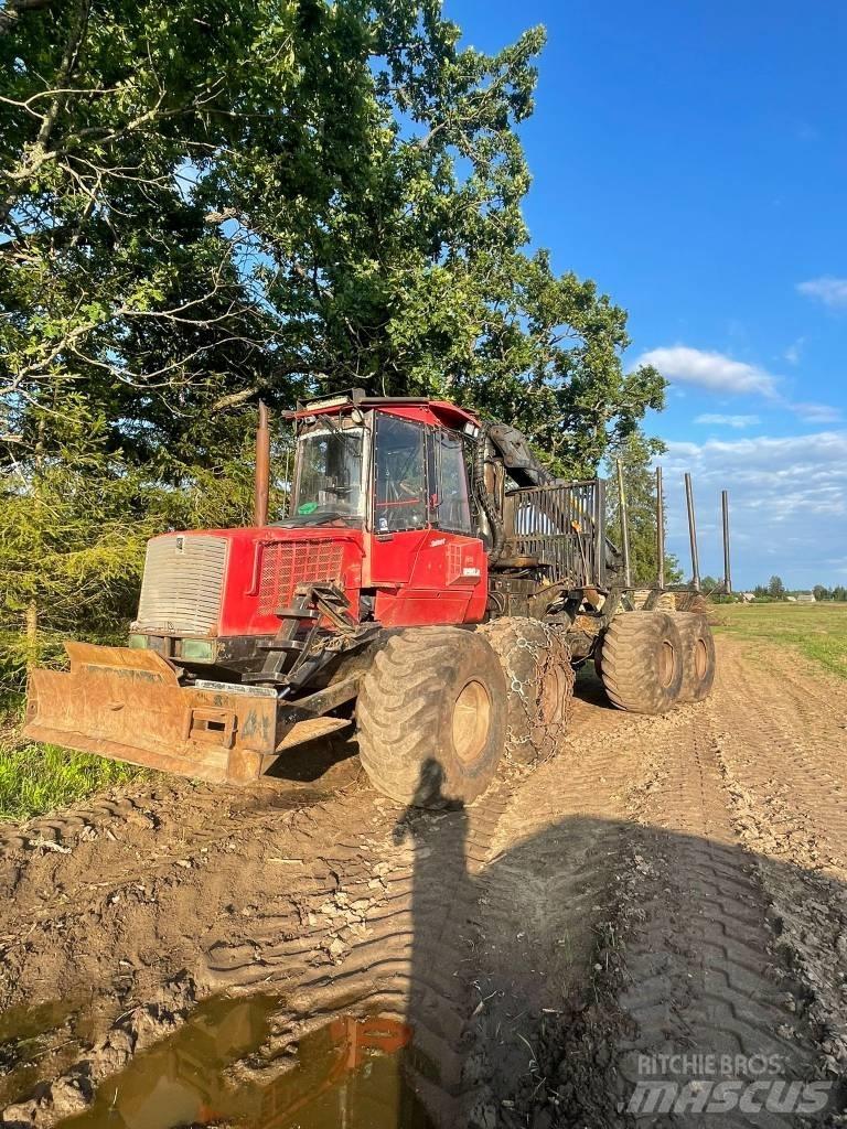 Valmet 890,2 Форвардери