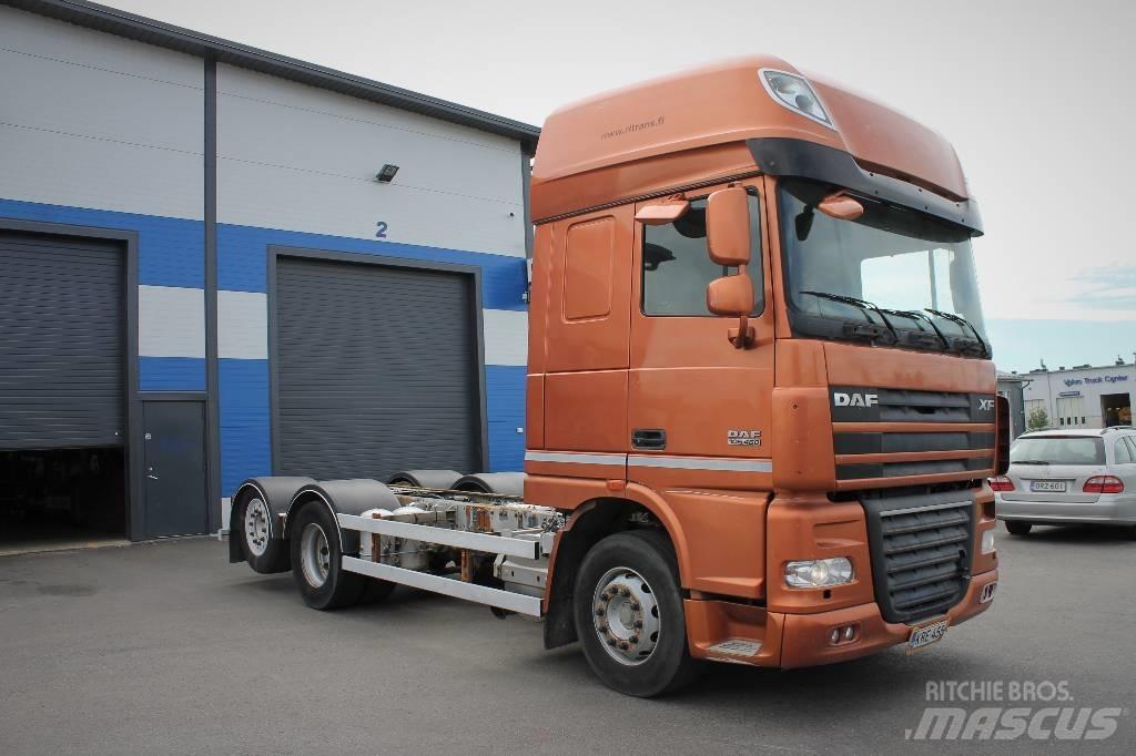 DAF XF105.460 Шасі з кабіною