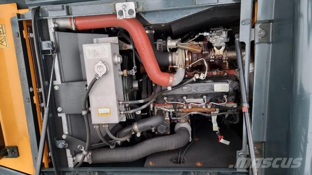 Hyundai HX 140 AL Гусеничні екскаватори