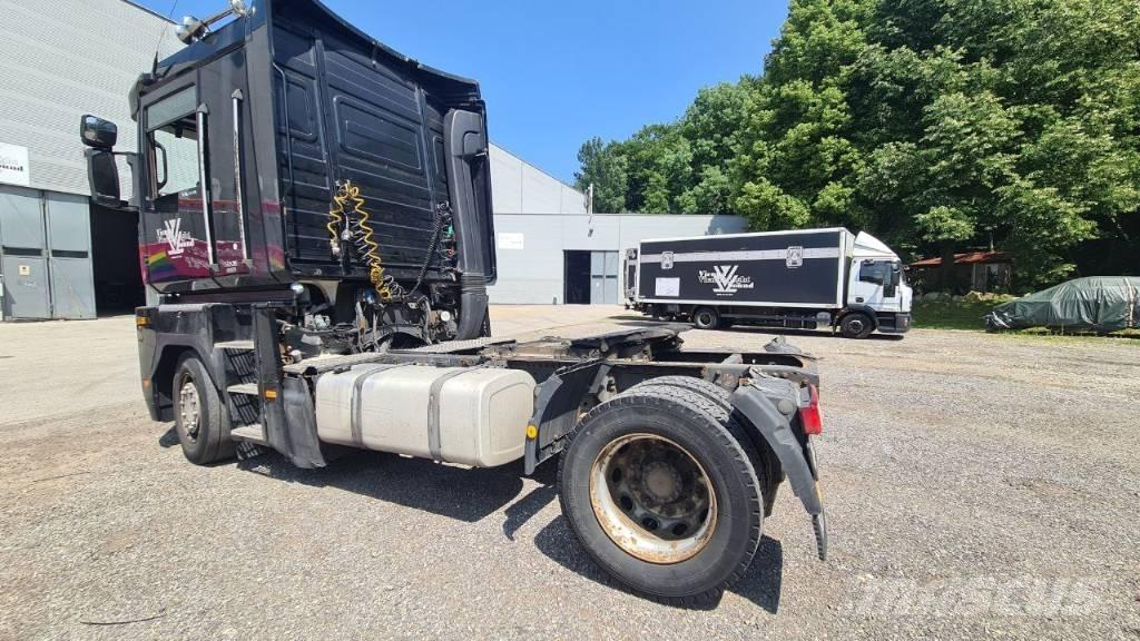 Renault Magnum 500 Тягачі