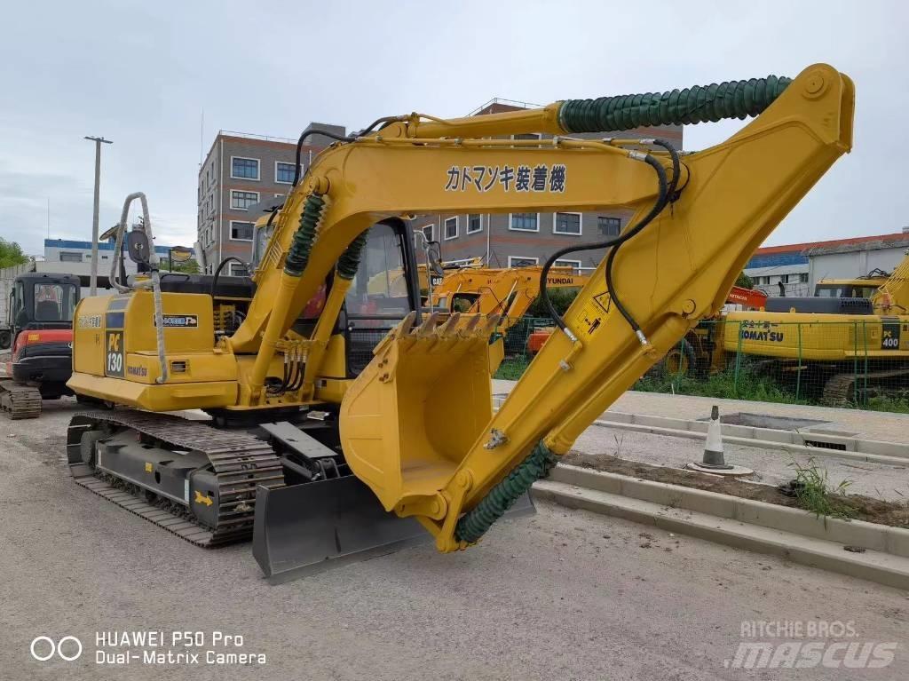 Komatsu PC130 Гусеничні екскаватори