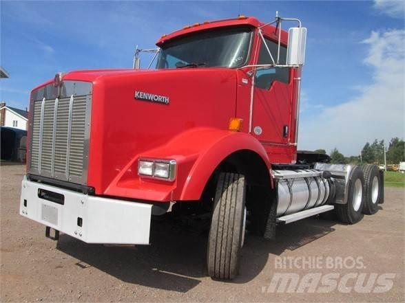 Kenworth T800 Тягачі