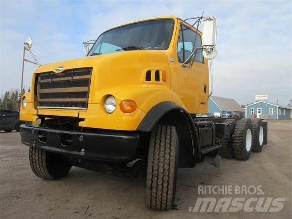 Sterling L7500 Шасі з кабіною