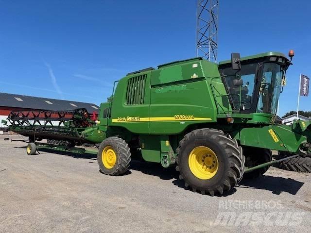 John Deere 9780 CTS Зернозбиральні комбайни