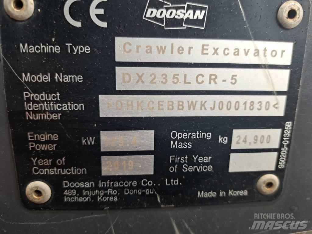 Doosan DX 235 LCR-5 Гусеничні екскаватори