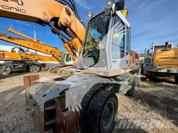Liebherr A924 Колісні екскаватори