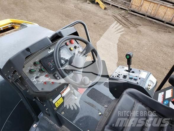 Sakai SW770ND Грунтові котки