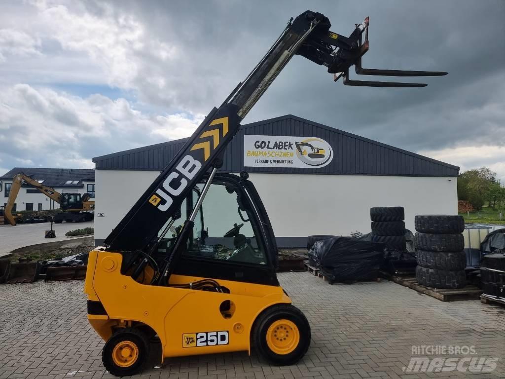 JCB TLT 25 D Телескопічні навантажувачі