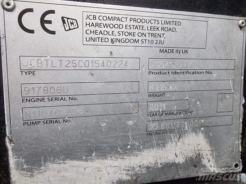 JCB TLT 25 D Телескопічні навантажувачі
