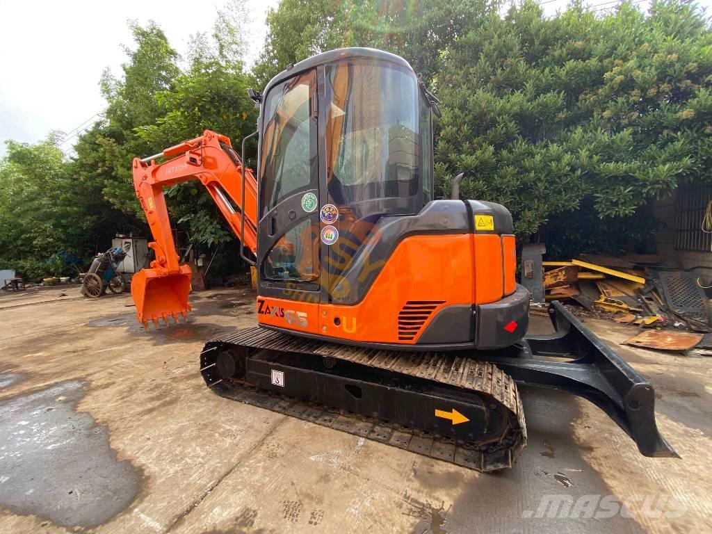 Hitachi ZX 65 U Міні-екскаватори < 7т