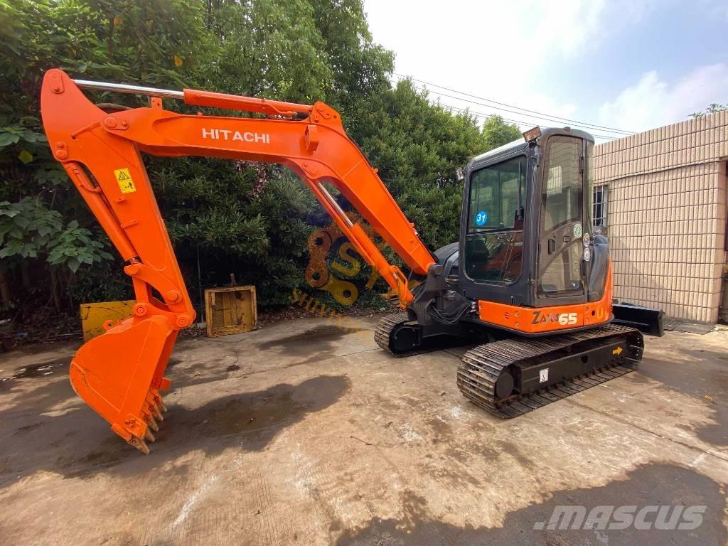 Hitachi ZX 65 U Міні-екскаватори < 7т